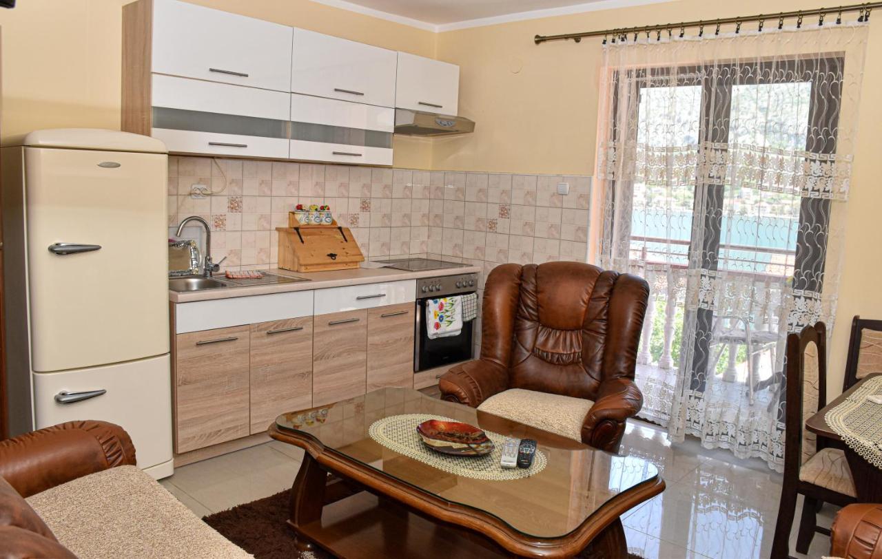 Apartments Simun โกตอร์ ภายนอก รูปภาพ