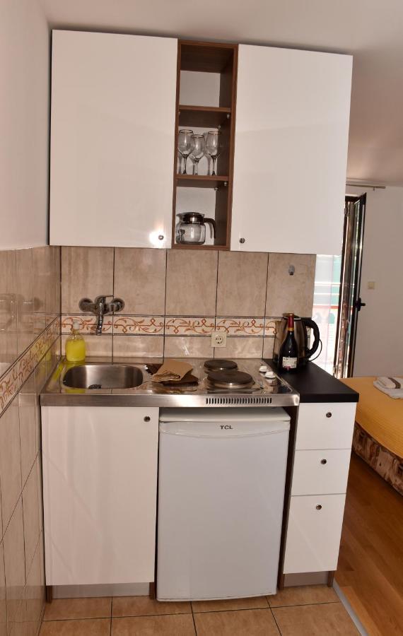 Apartments Simun โกตอร์ ภายนอก รูปภาพ
